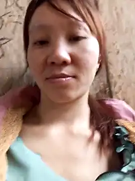 Snapshot of bonnie-00 chatting on April 2026 02:11:01 AM bonnie-00 online show from April 2026 02:11:01 AM
