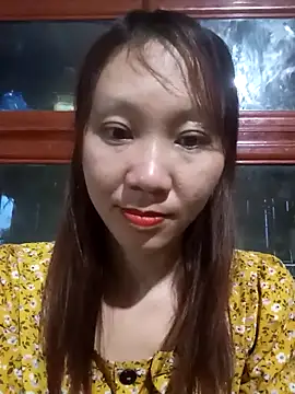 Snapshot of bonnie-00 chatting on May 2026 11:39:02 AM bonnie-00 online show from May 2026 11:39:02 AM
