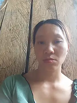 Snapshot of bonnie-00 chatting on June 2026 05:06:01 AM bonnie-00 online show from June 2026 05:06:01 AM