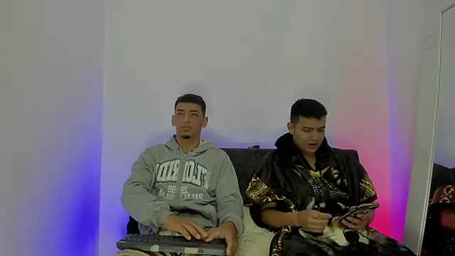 maykel and mike online show from October 2025 10:16:02 AM