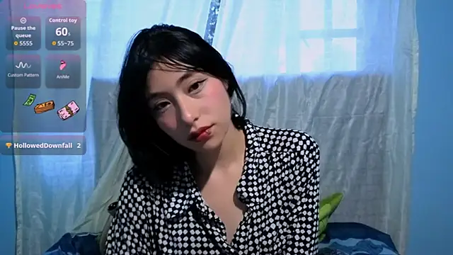 Sullyoonn online show from February 2026 11:04:02 PM