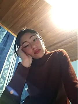 Sullyoonn online show from March 2026 03:33:01 AM