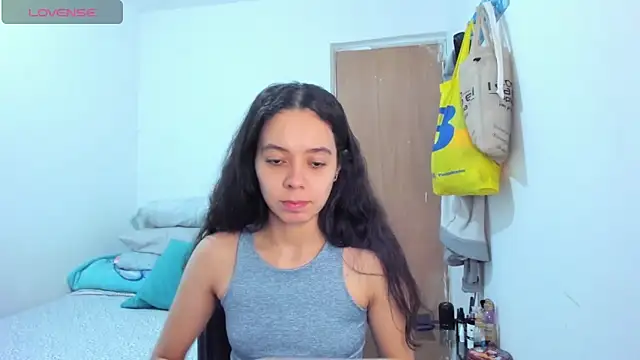 Annie rosse1017 online show from October 2025 04:16:01 AM