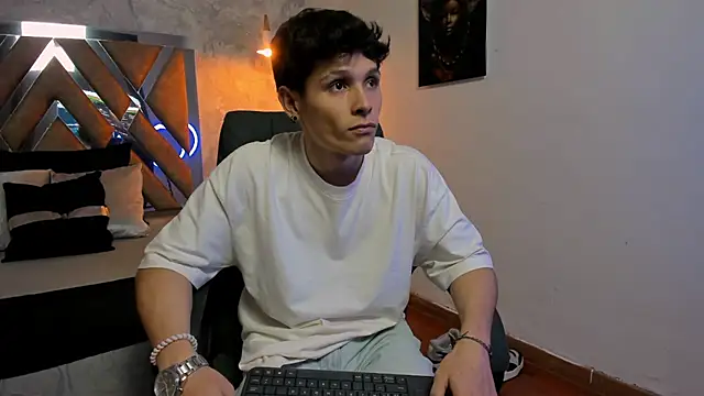 kraven lust online show from November 2025 03:07:01 AM