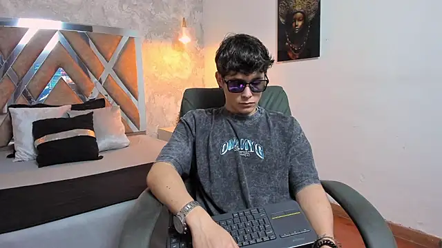 kraven lust online show from February 2026 03:21:01 AM