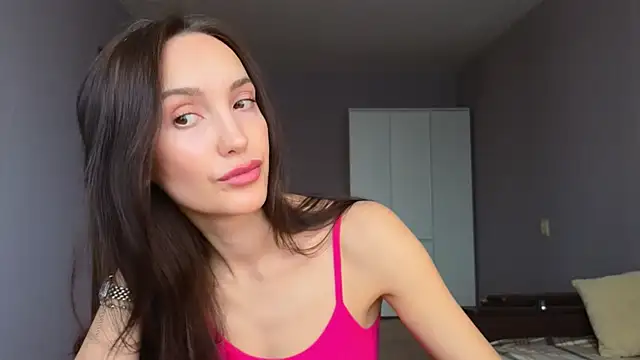 Lillian-Clark online show from March 2026 05:04:02 AM