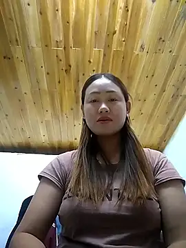 Snapshot of Dung_x chatting on January 2026 01:32:01 AM Dung x online show from January 2026 01:32:01 AM