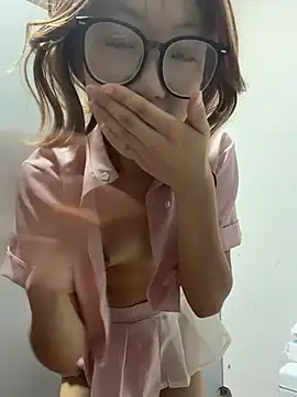 Snapshot of xiaomugouya chatting on July 2026 05:54:02 AM xiaomugouya online show from July 2026 05:54:02 AM