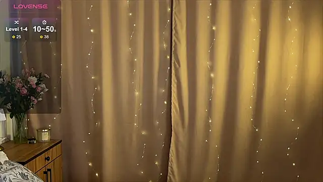 Amelia Ray  online show from December 2025 05:47:01 AM