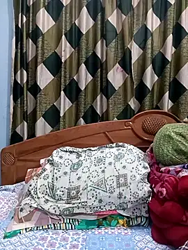 Snapshot of Deliciouskimi chatting on November 2025 12:05:02 PM Deliciouskimi online show from November 2025 12:05:02 PM