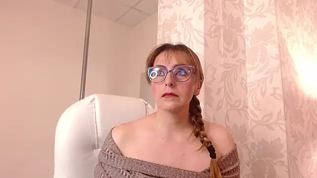 Ava Raye online show from September 2025 09:06:02 PM