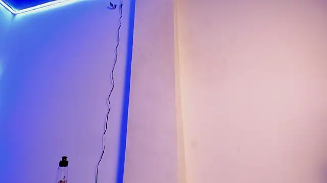 abbiecollins js online show from February 2026 11:17:01 AM