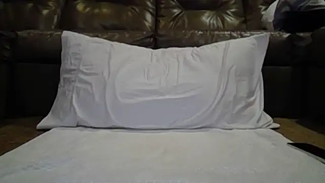 Snapshot of kinkyteenjt chatting on April 2026 04:41:02 AM kinkyteenjt online show from April 2026 04:41:02 AM