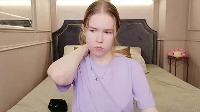 Alida Brice online show from November 2025 05:50:02 AM