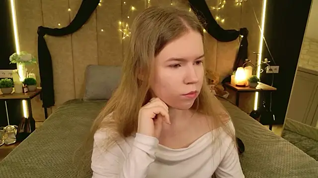 Alida Brice online show from March 2026 05:23:01 AM