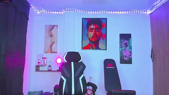 JordanRossie online show from October 2025 01:25:01 AM