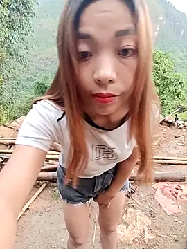 Snapshot of -Miu-98 chatting on October 2025 11:11:02 PM -Miu-98 online show from October 2025 11:11:02 PM