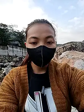 -Miu-98 online show from December 2025 01:02:01 AM