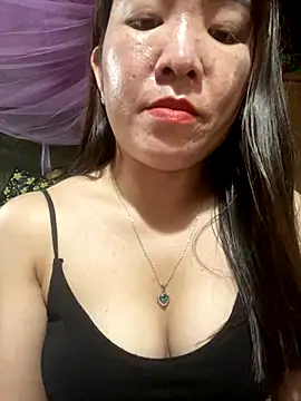 Luna-ass online show from November 2025 03:16:01 AM