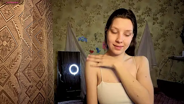 QutieDaSweet online show from February 2026 01:12:01 AM