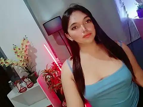 Snapshot of Nikki_Karishma chatting on April 2026 06:53:02 PM Nikki Karishma online show from April 2026 06:53:02 PM