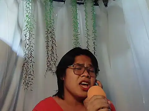 Huntrix2025 online show from November 2025 01:41:02 AM