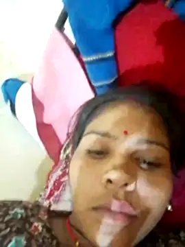 Snapshot of Sort_xr12 chatting on October 2025 11:06:02 PM Sort xr12 online show from October 2025 11:06:02 PM