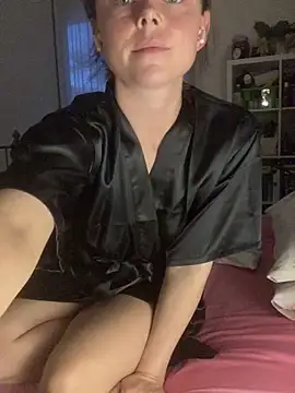 Mia Winters online show from October 2025 05:45:02 PM