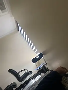 Snapshot of CZpublic chatting on October 2025 05:16:02 AM CZpublic online show from October 2025 05:16:02 AM