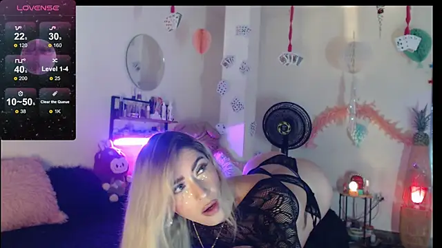 Snapshot of danny_1hotcute chatting on June 2026 04:59:02 AM danny 1hotcute online show from June 2026 04:59:02 AM