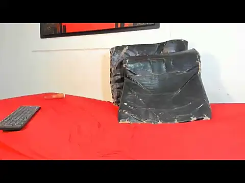 valeriapinkxx online show from November 2025 02:49:01 PM