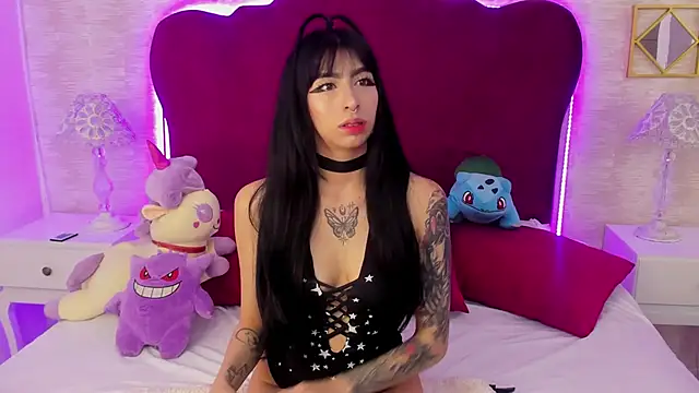 LaylaaDoll online show from September 2025 01:27:01 PM