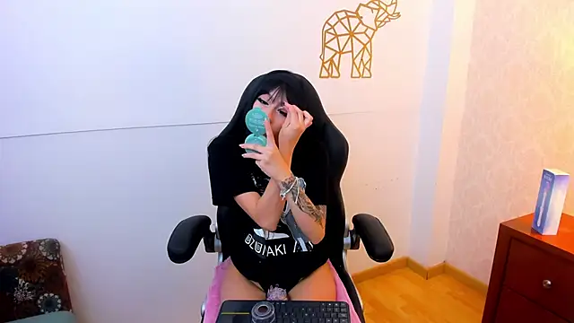 LaylaaDoll online show from October 2025 01:50:02 PM