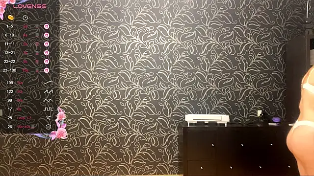 GemmaGunter online show from November 2025 08:10:01 PM