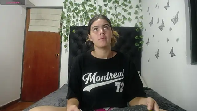 isabel 09 online show from October 2025 03:04:01 AM