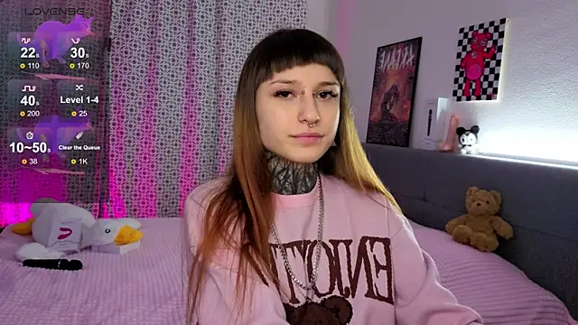 LilithPoison online show from December 2025 06:06:01 PM