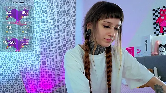 LilithPoison online show from February 2026 06:36:02 AM