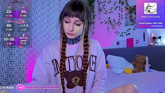 Snapshot of LilithPoison chatting on May 2026 06:12:02 PM LilithPoison online show from May 2026 06:12:02 PM