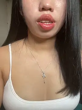 Snapshot of Rose-babyx chatting on May 2026 03:13:01 AM Rose-babyx online show from May 2026 03:13:01 AM