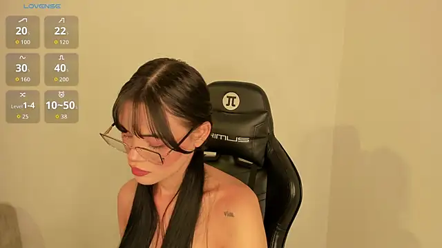 Snapshot of Sofia_pregnant chatting on October 2025 07:03:02 PM Sofia pregnant online show from October 2025 07:03:02 PM