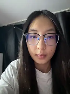 Snapshot of xiaobaimao6 chatting on October 2025 04:29:02 PM xiaobaimao6 online show from October 2025 04:29:02 PM