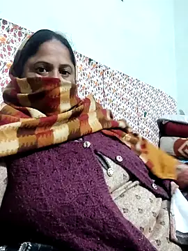 Mmm143 online show from December 2025 12:23:02 PM