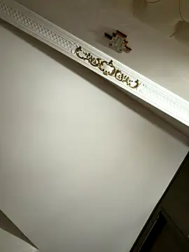 Piccolamonella29 online show from December 2025 09:09:01 PM