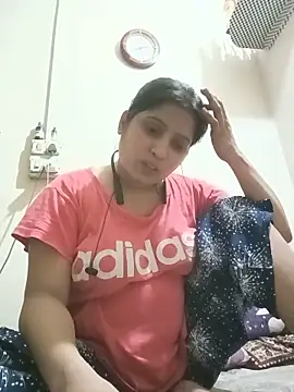 Snapshot of aliya-jaan71 chatting on June 2026 02:44:02 PM aliya-jaan71 online show from June 2026 02:44:02 PM