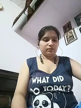 Snapshot of aliya-jaan71 chatting on June 2026 05:14:02 PM aliya-jaan71 online show from June 2026 05:14:02 PM