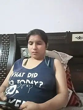 Snapshot of aliya-jaan71 chatting on July 2026 07:38:01 PM aliya-jaan71 online show from July 2026 07:38:01 PM