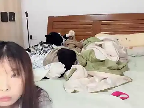 Akong11 online show from September 2025 04:19:02 PM