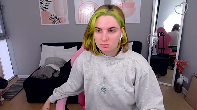 SabrinaRayX online show from March 2026 07:23:01 AM