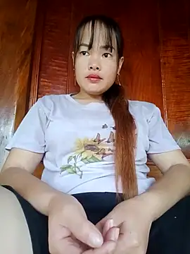 emilyzz online show from September 2025 12:59:02 AM