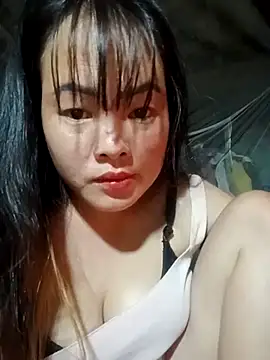 emilyzz online show from November 2025 01:21:02 PM